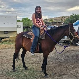 Meet your Posher, Amber